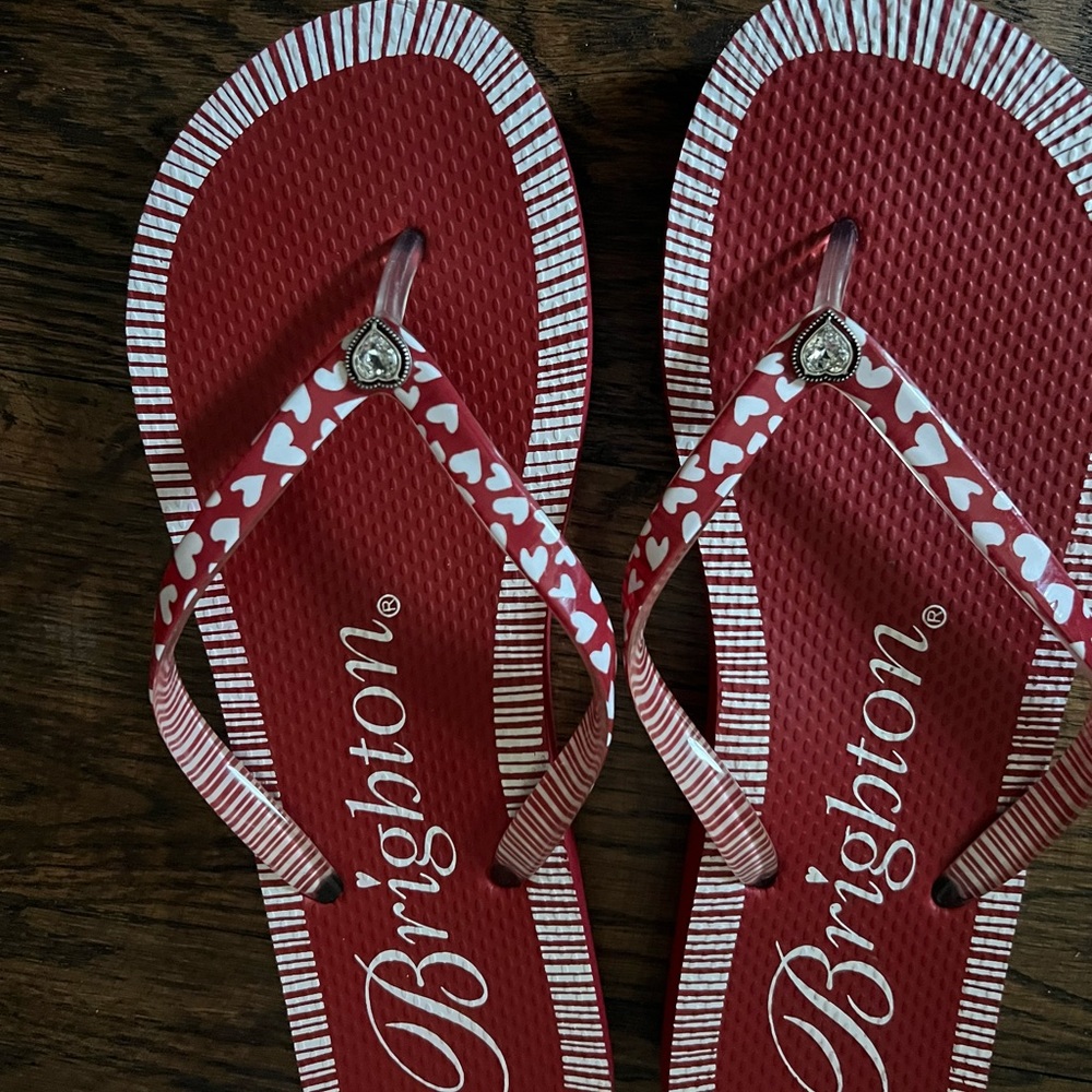 Red heart flip flops